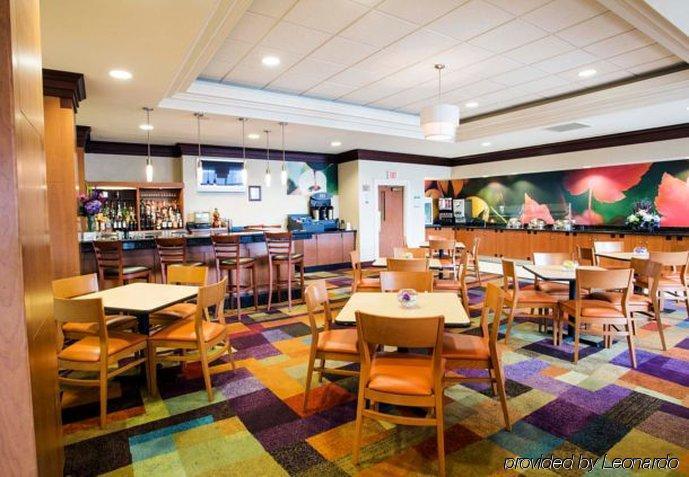 万豪多伦多密西沙加费尔菲尔德客栈酒店 外观 照片